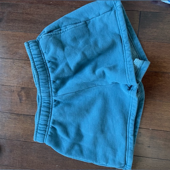 Tna Boyfriend shorts - Picture 3 of 3